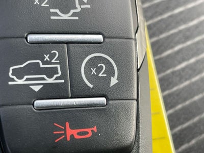 2020 RAM 1500 Limited Crew Cab 4x4 5'7" Box