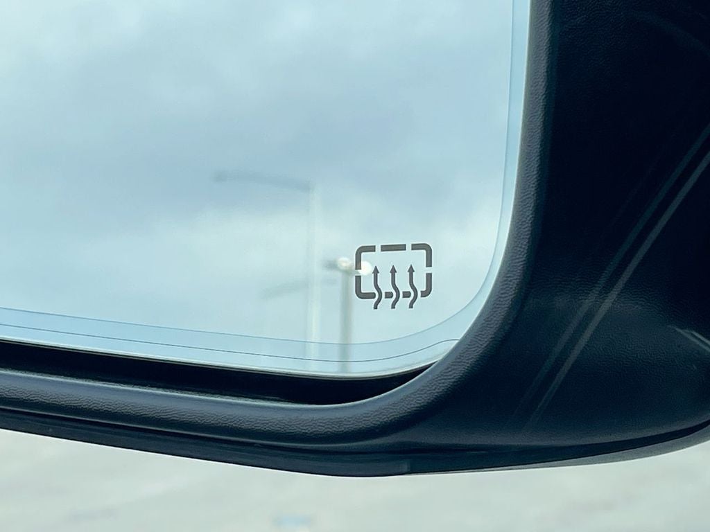 2020 RAM 1500 Limited Crew Cab 4x4 5'7" Box