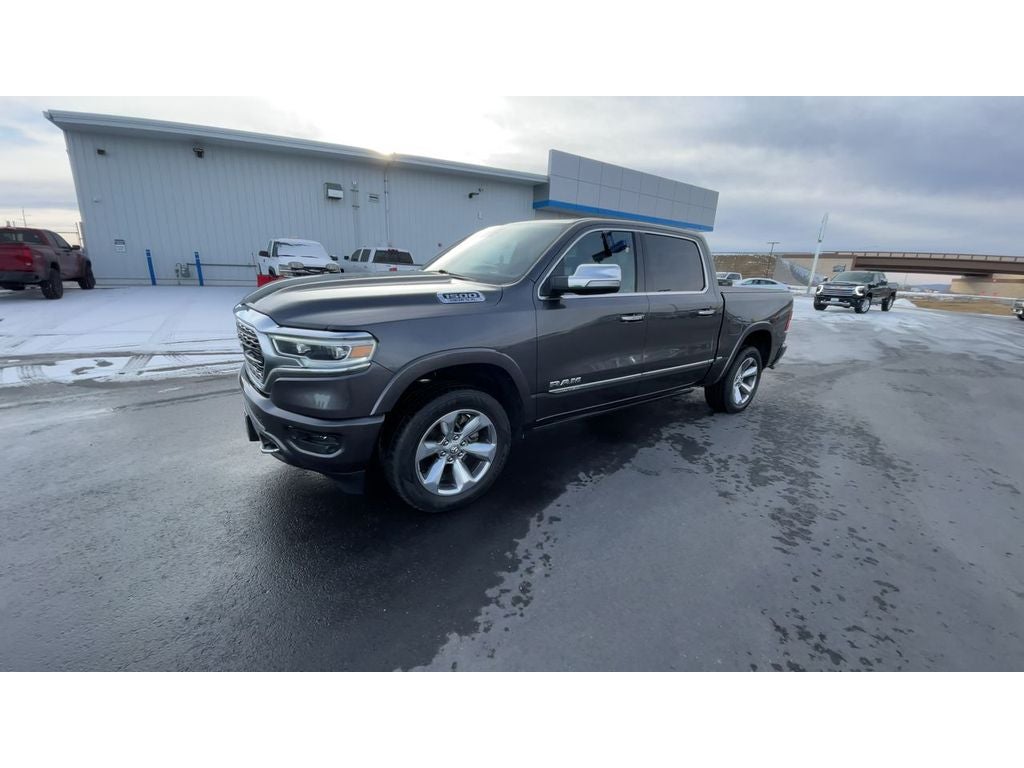 2020 RAM 1500 Limited Crew Cab 4x4 5'7" Box