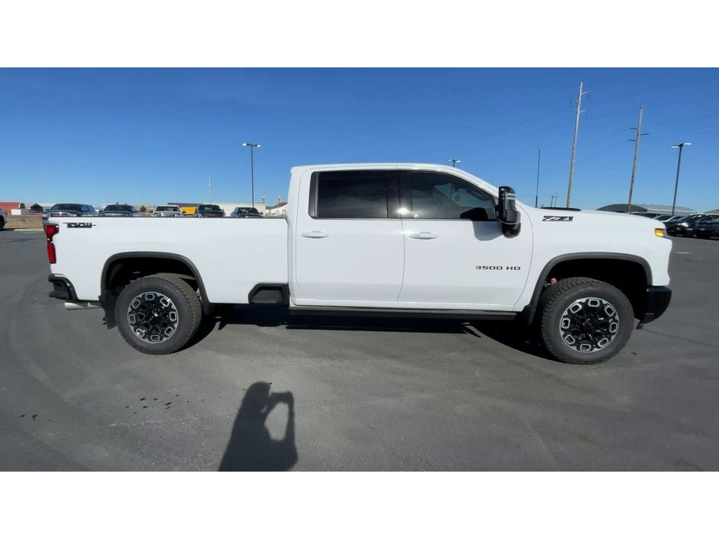 2025 Chevrolet Silverado 3500 HD LTZ