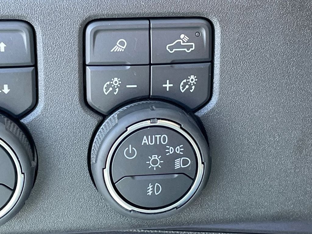 2025 Chevrolet Silverado 3500 HD LTZ