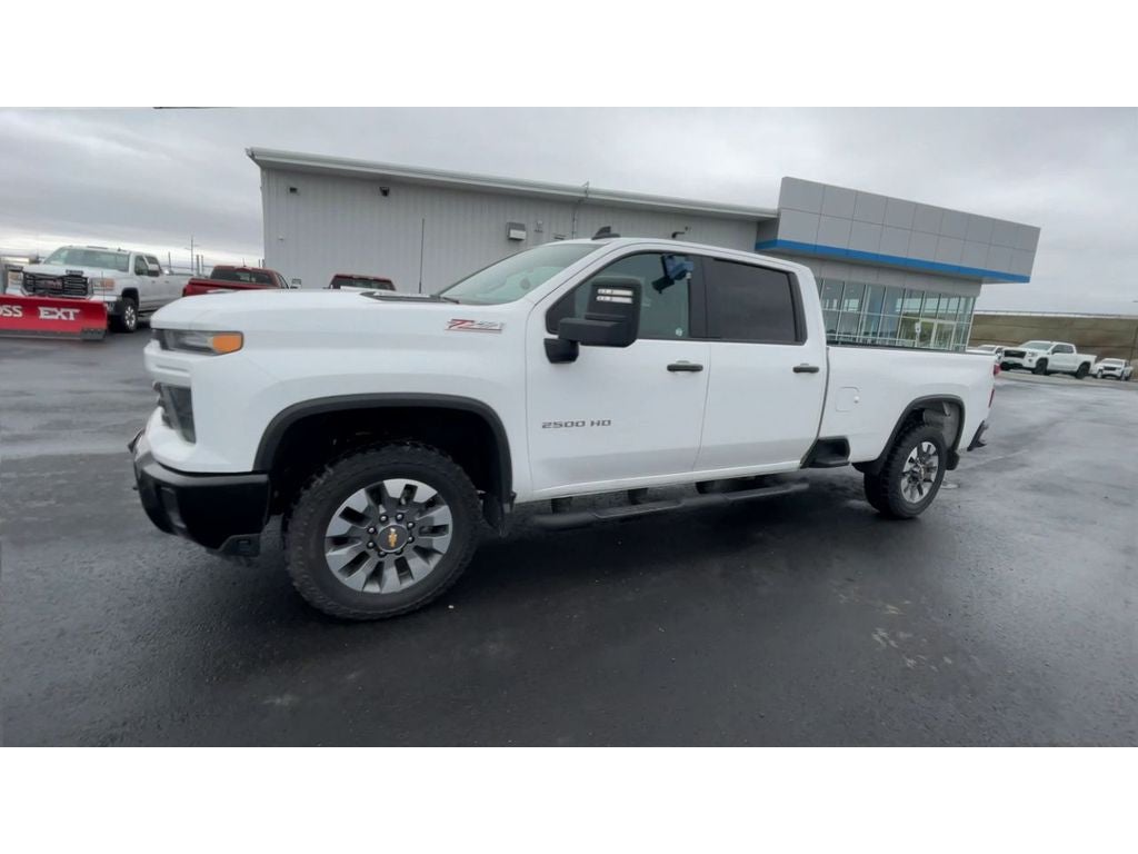 2024 Chevrolet Silverado 2500 HD Custom