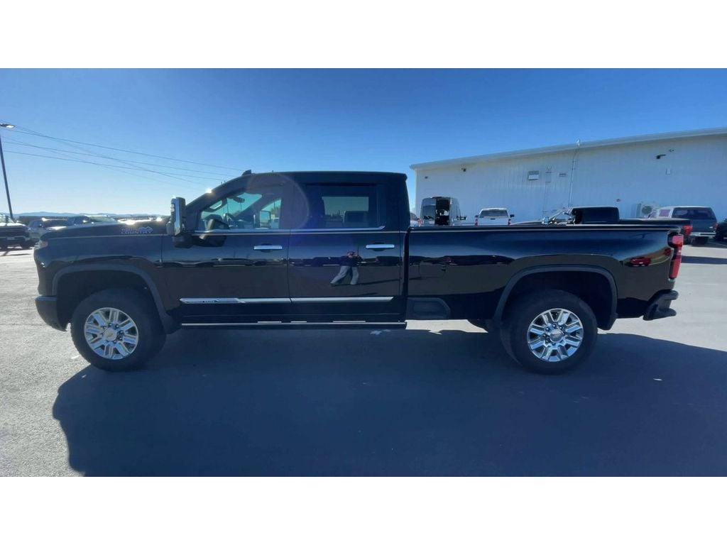 2024 Chevrolet Silverado 3500 HD High Country