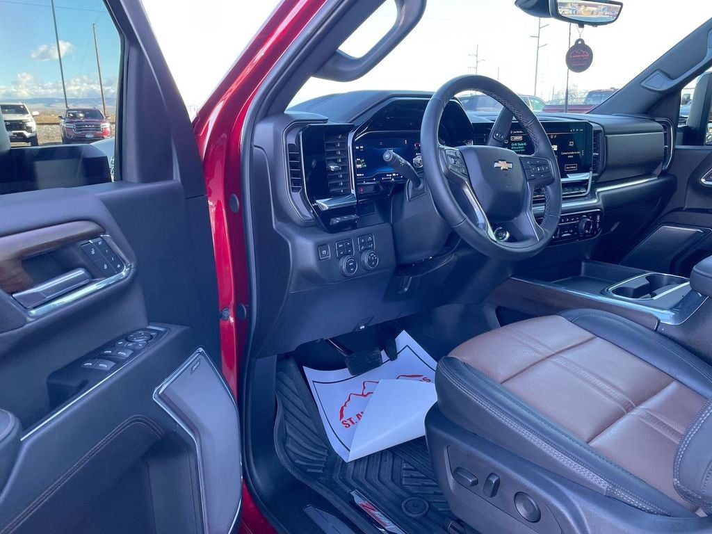 2024 Chevrolet Silverado 3500 HD High Country