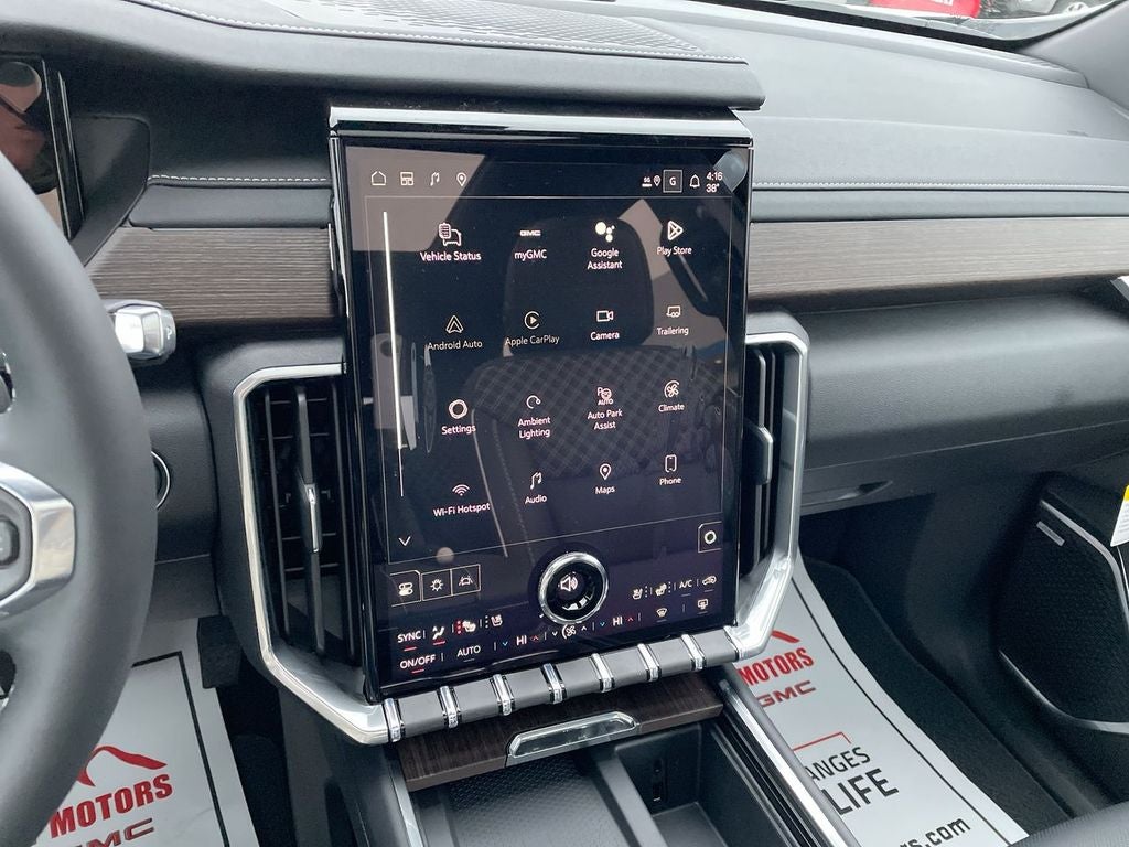 2026 GMC Acadia Denali