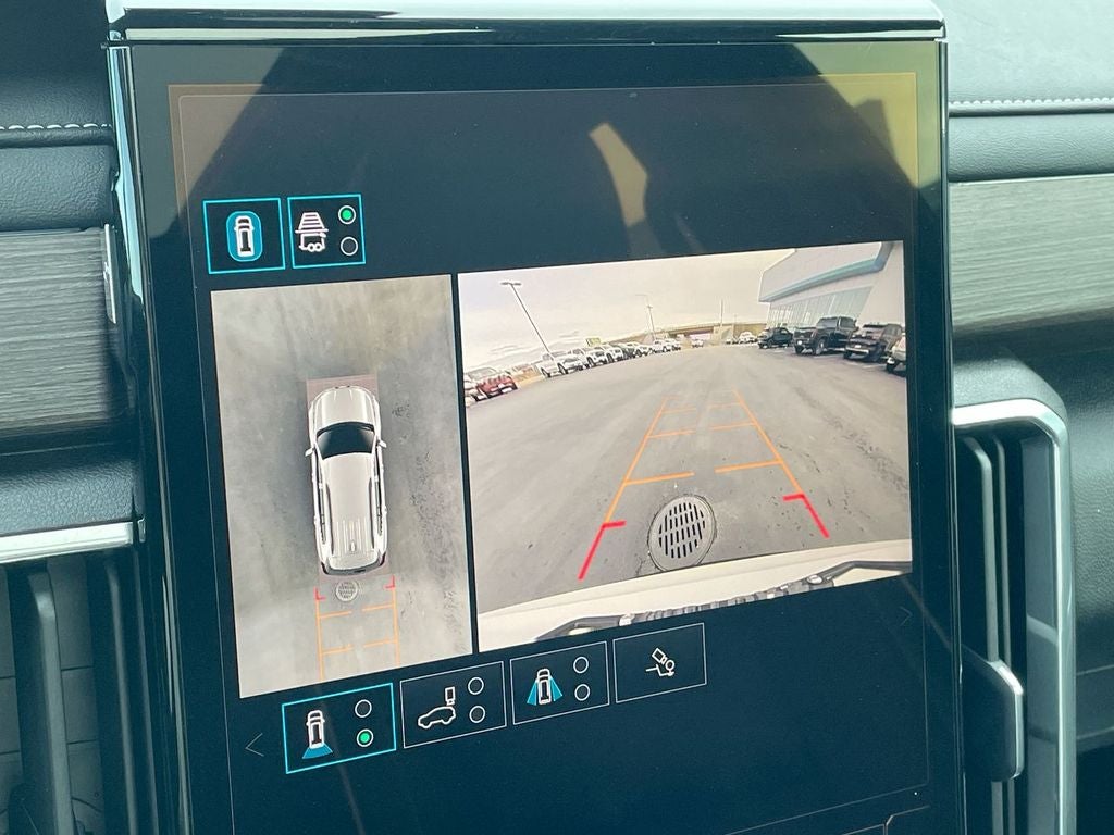 2024 GMC Acadia Denali