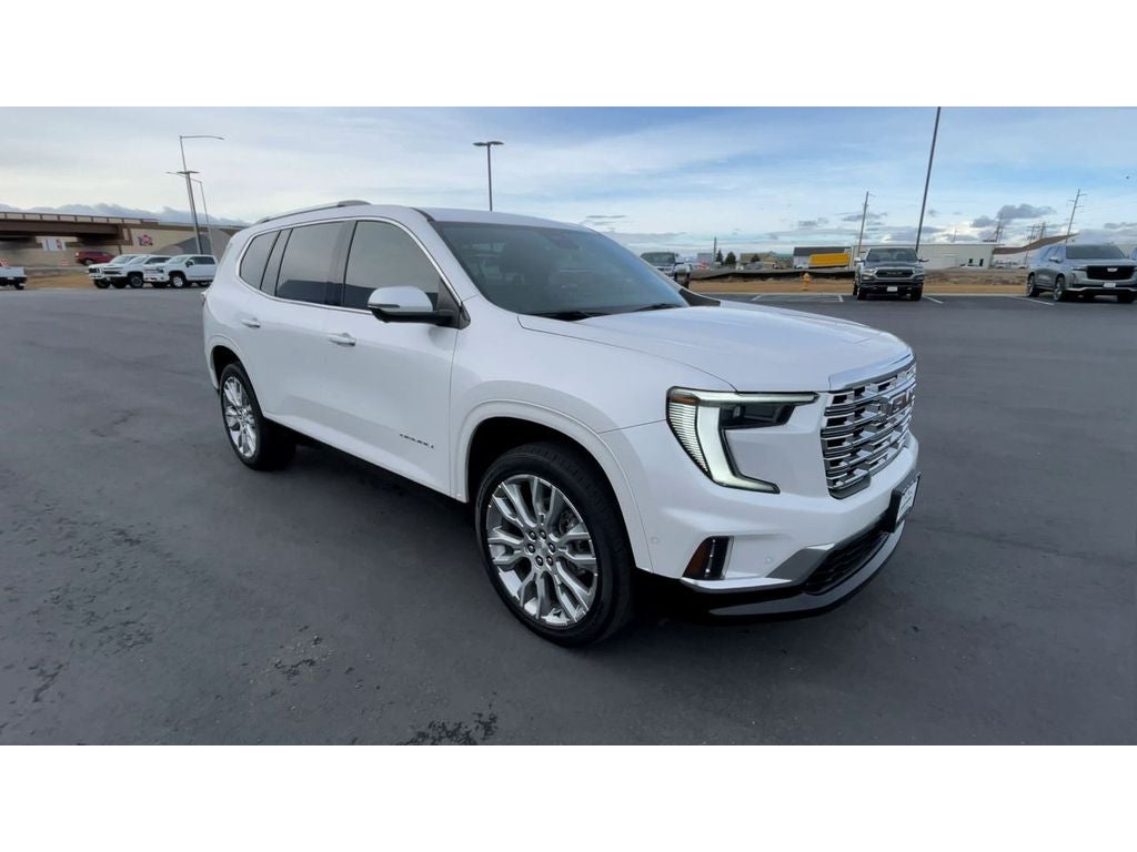 2024 GMC Acadia Denali