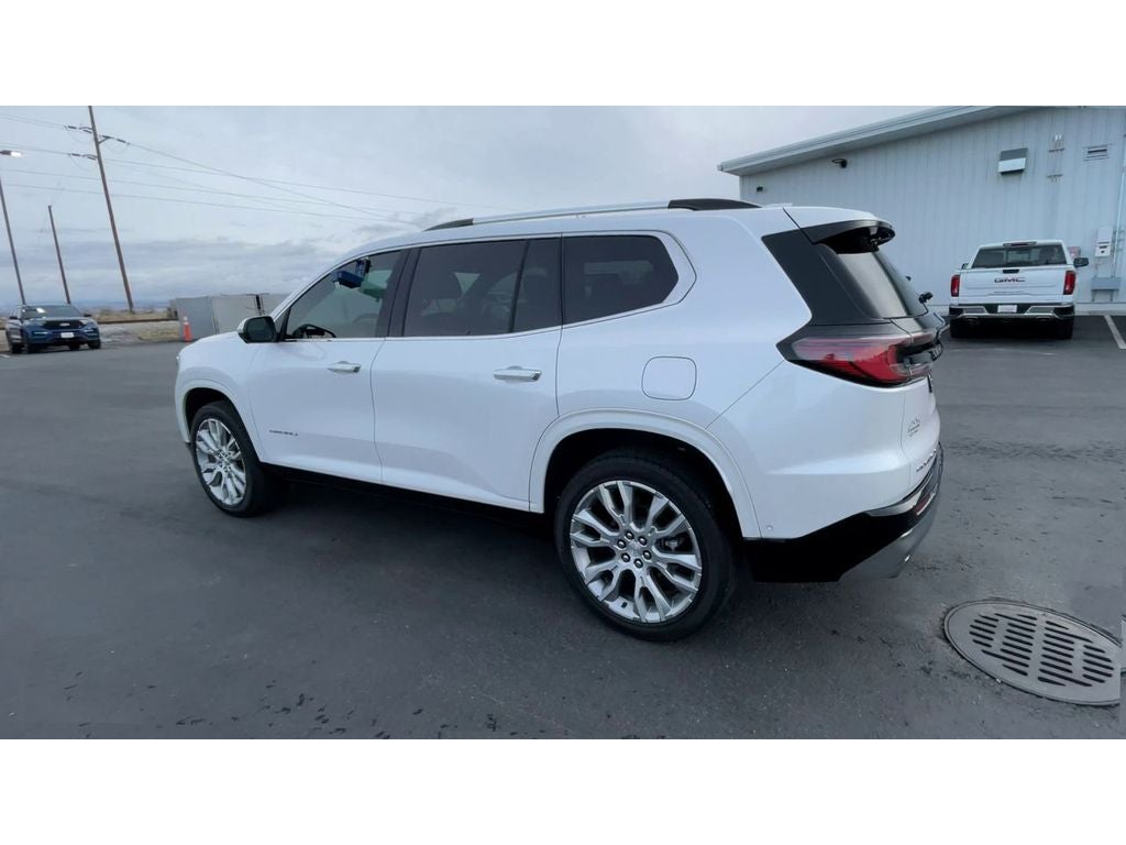 2024 GMC Acadia Denali