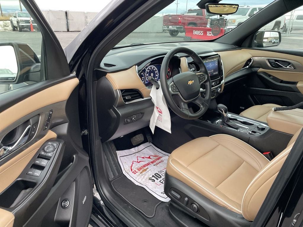 2023 Chevrolet Traverse Premier