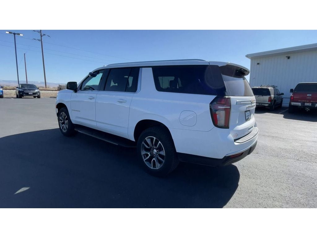 2021 Chevrolet Suburban LT