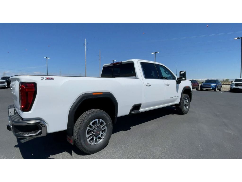 2026 GMC Sierra 3500 HD SLE