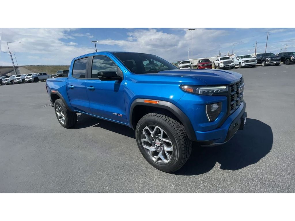 2023 GMC Canyon AT4
