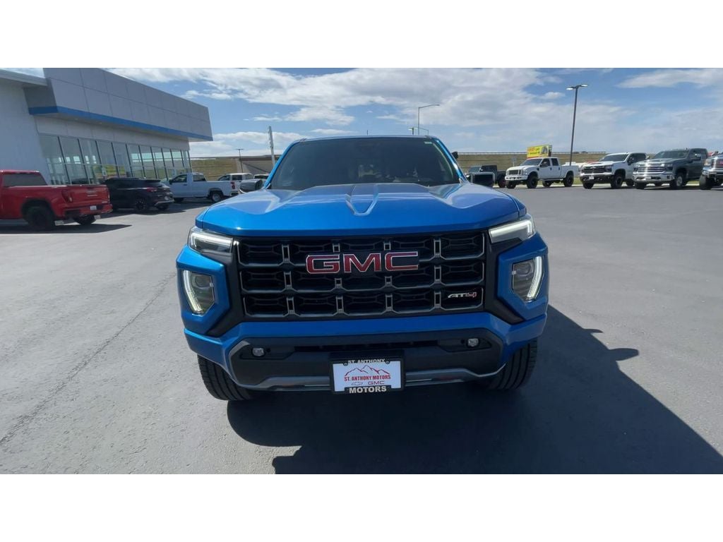 2023 GMC Canyon AT4
