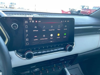 2024 GMC Canyon AT4X