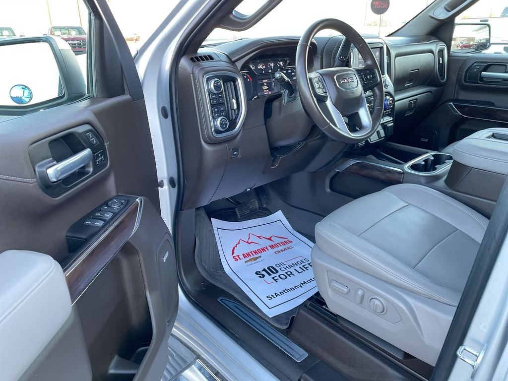 2021 GMC Sierra 1500 SLT