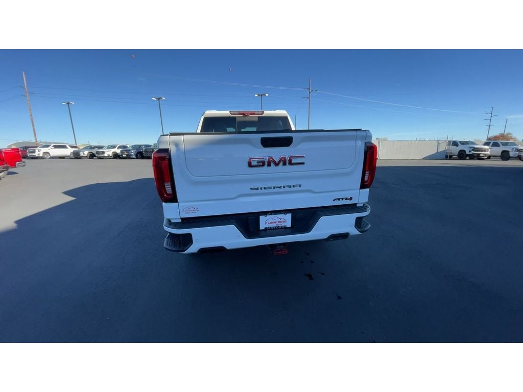 2021 GMC Sierra 1500 AT4