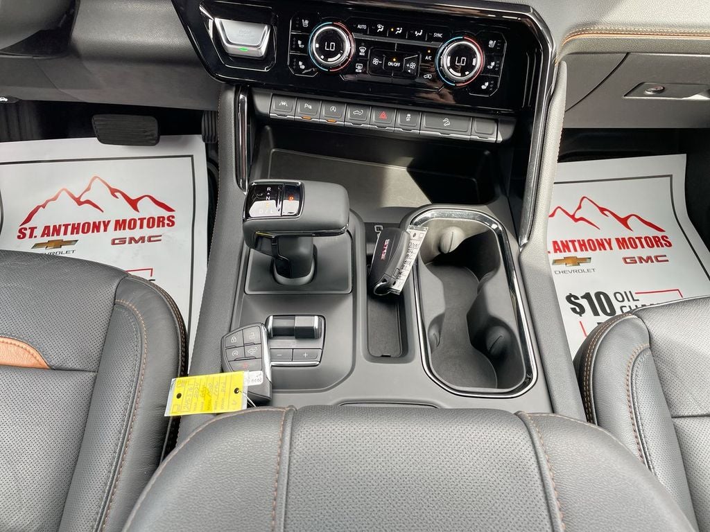 2024 GMC Sierra 1500 AT4