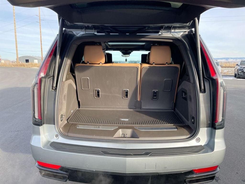 2024 Cadillac Escalade Sport