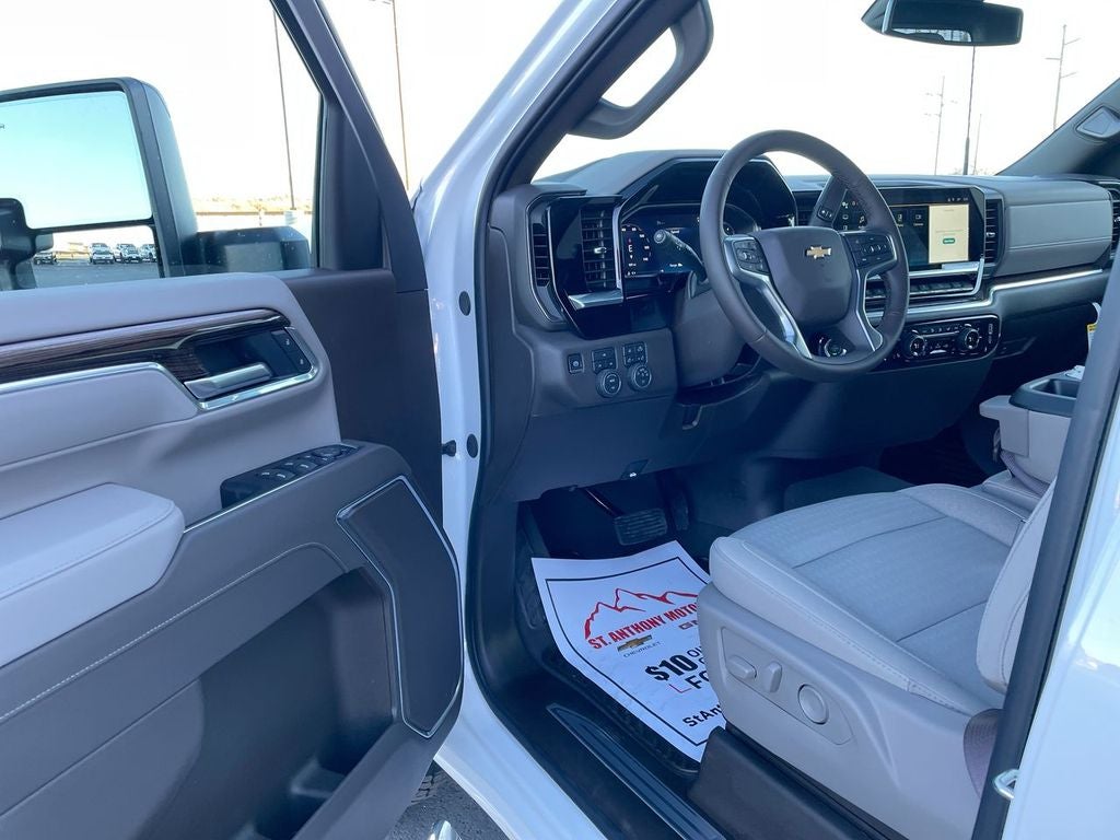 2026 Chevrolet Silverado 3500 HD LT