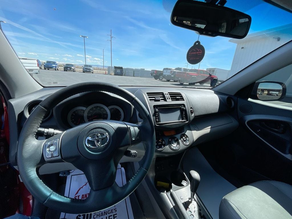 2012 Toyota RAV4 Limited V6