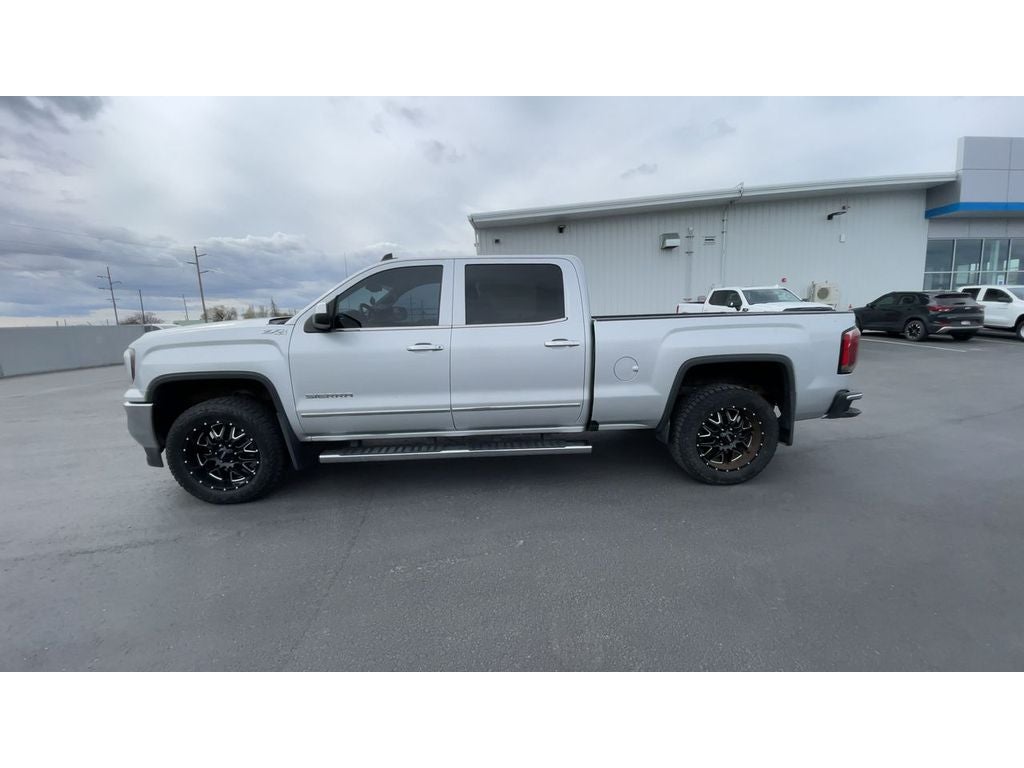 2017 GMC Sierra 1500 SLT