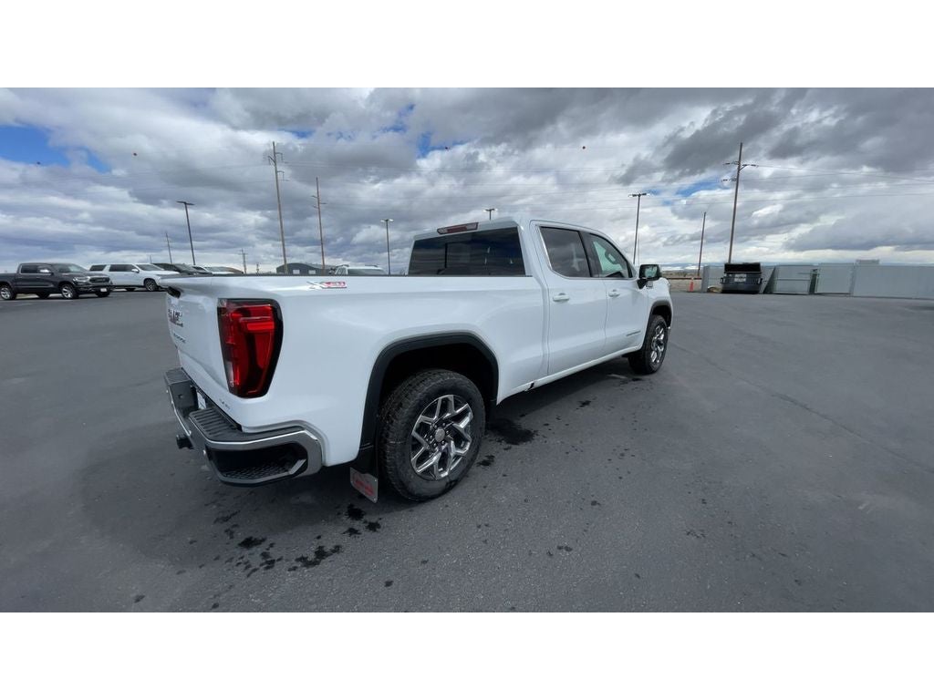 2026 GMC Sierra 1500 SLE