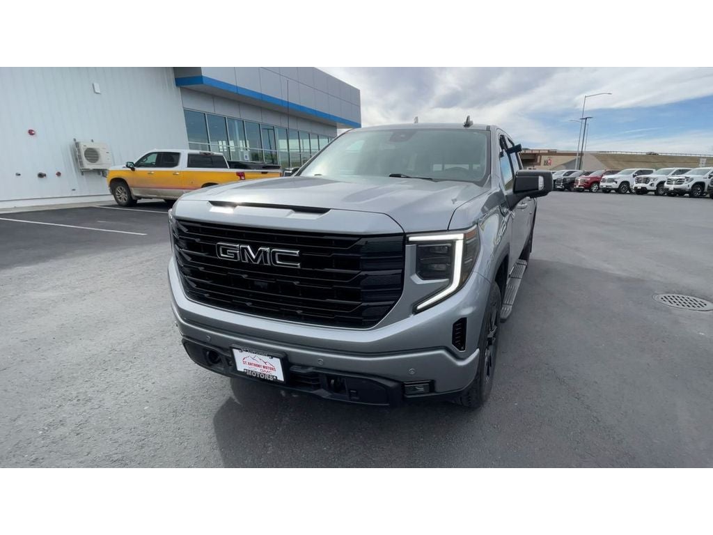 2025 GMC Sierra 1500 Elevation