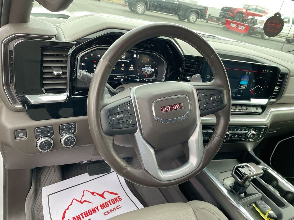 2022 GMC Sierra 1500 SLT
