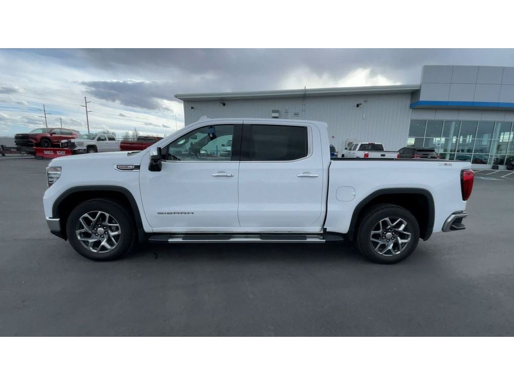 2022 GMC Sierra 1500 SLT