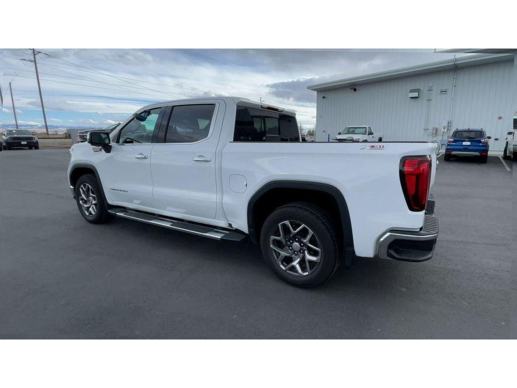 2022 GMC Sierra 1500 SLT