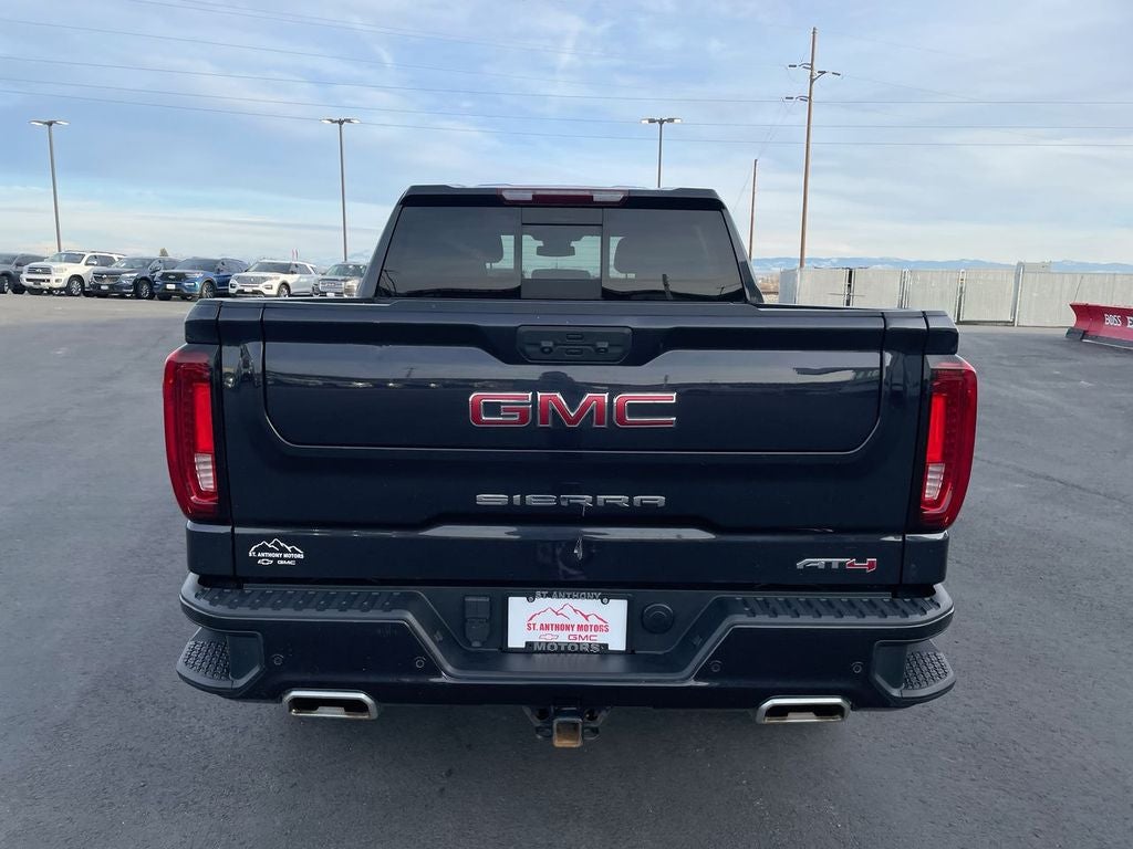 2022 GMC Sierra 1500 AT4