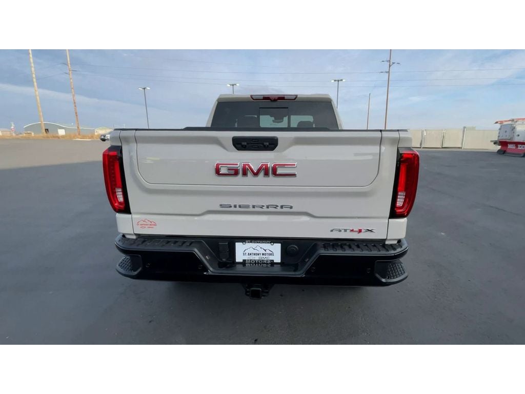 2026 GMC Sierra 1500 AT4X