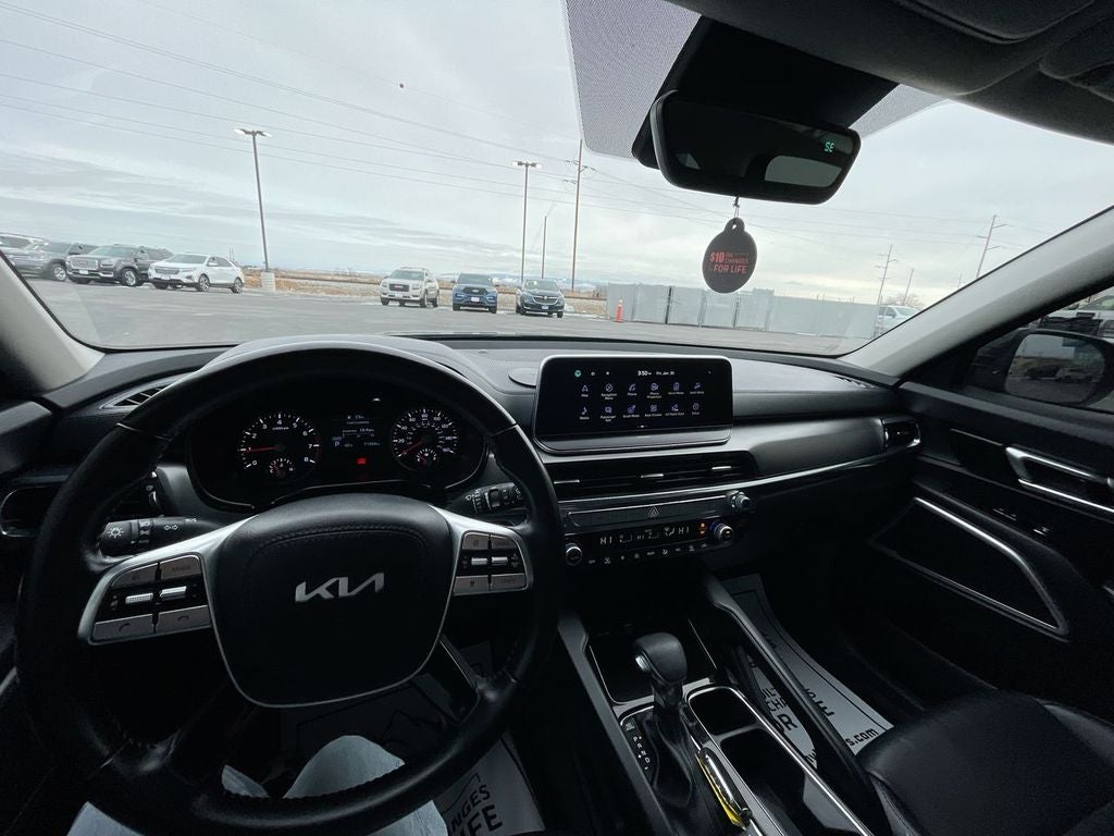 2022 Kia Telluride LX
