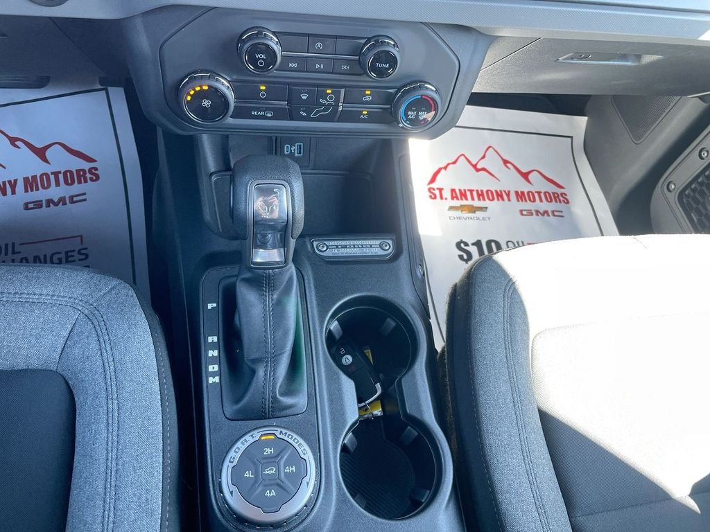 2022 Ford Bronco Base