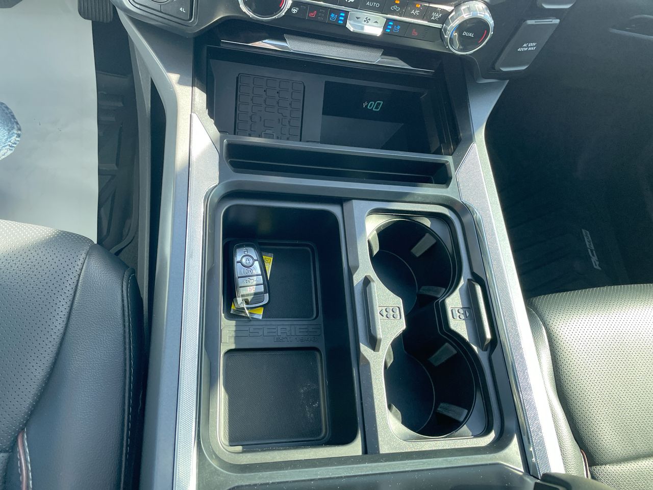 2024 Ford F-250 Super Duty Lariat - Photo 21