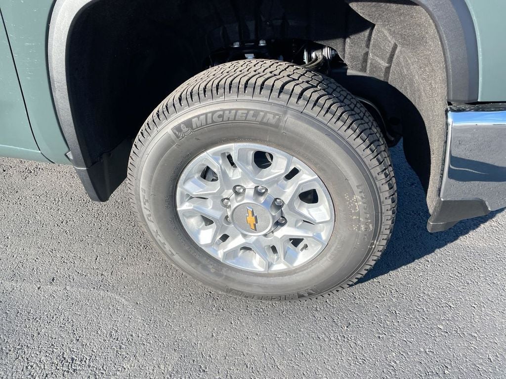 2026 Chevrolet Silverado 3500 HD LT - Photo 11