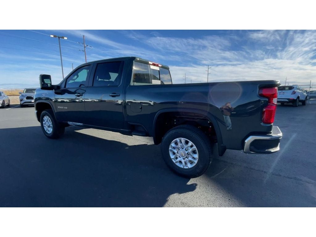 2026 Chevrolet Silverado 3500 HD LT - Photo 7