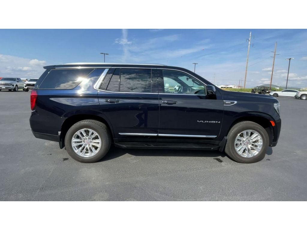 2022 GMC Yukon SLT
