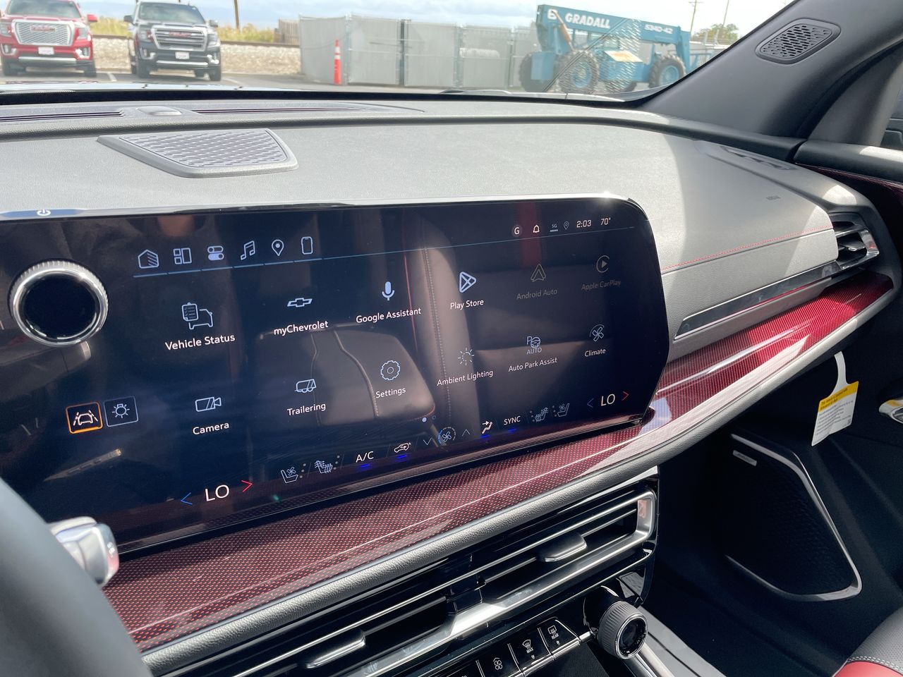 2027 Chevrolet Traverse RS