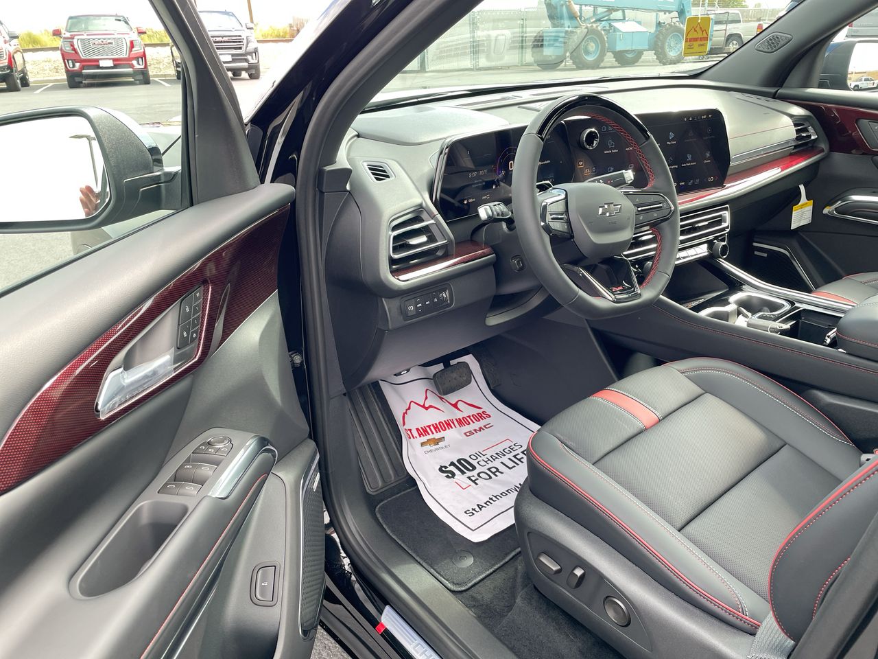 2027 Chevrolet Traverse RS