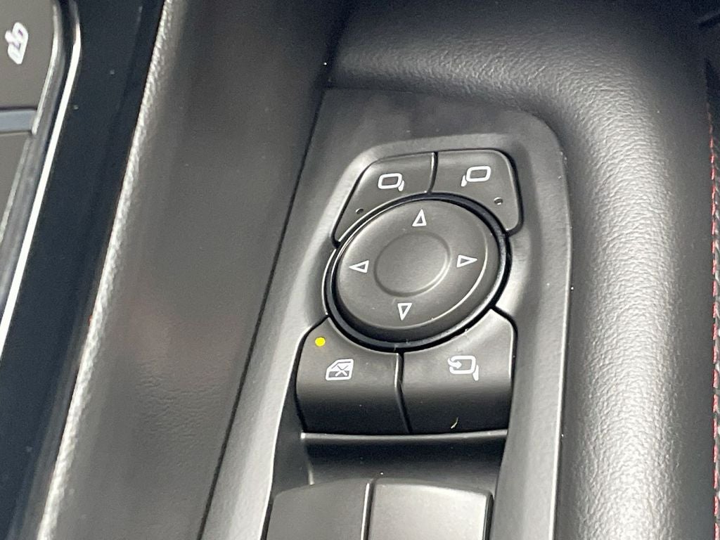 2025 Chevrolet Suburban RST