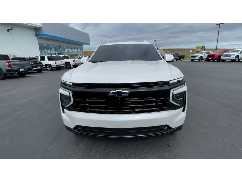 2025 Chevrolet Suburban RST