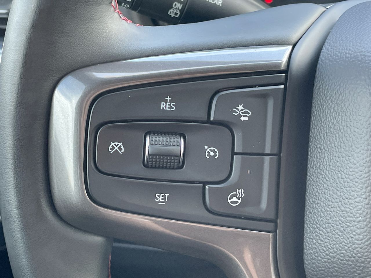 2023 Chevrolet Tahoe RST - Photo 33