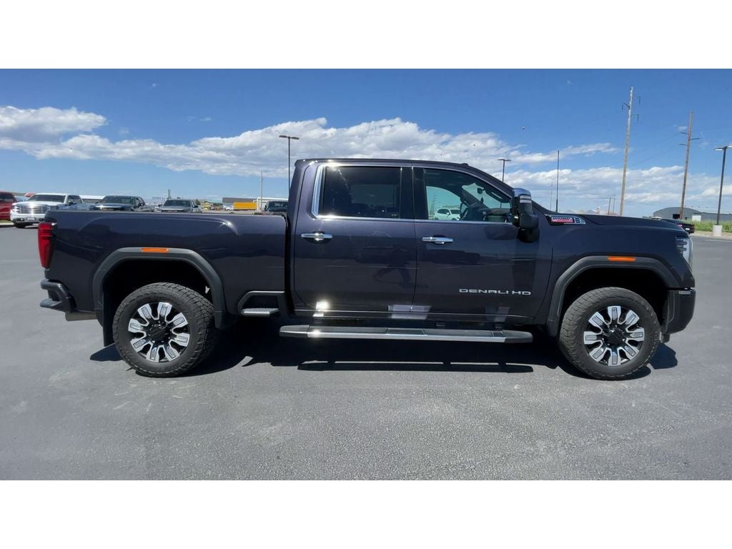 2024 GMC Sierra 3500 HD Denali