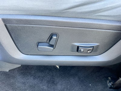 2017 RAM 2500 Big Horn Crew Cab 4x4 6'4" Box