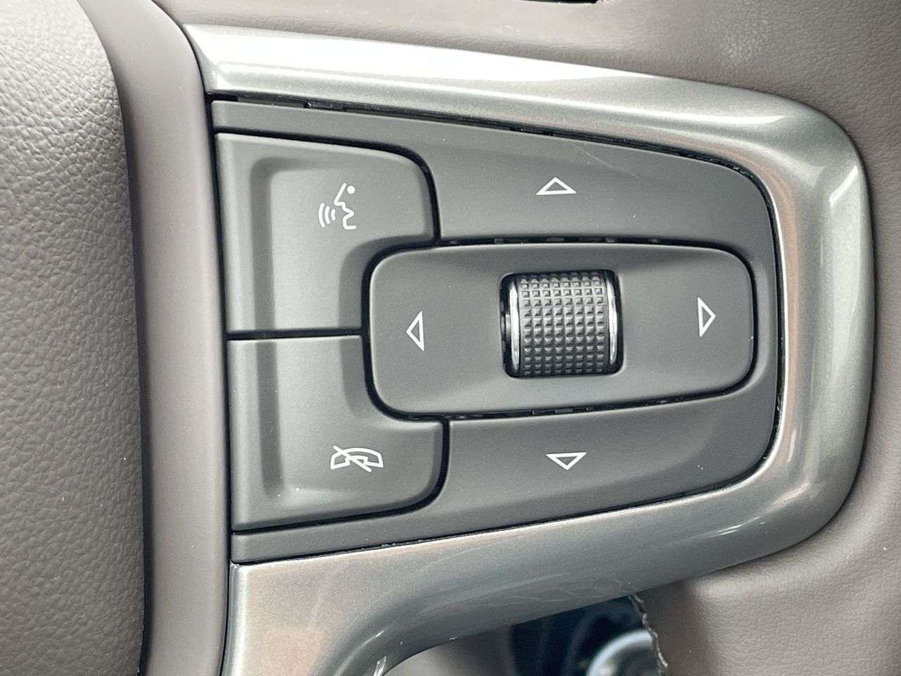 2026 Chevrolet Silverado 1500 RST - Photo 36