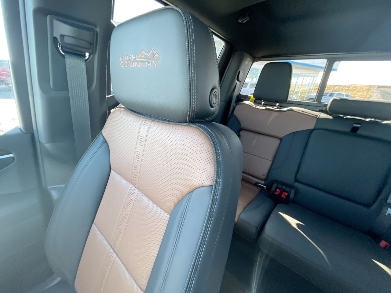 2026 Chevrolet Silverado 1500 High Country - Photo 13