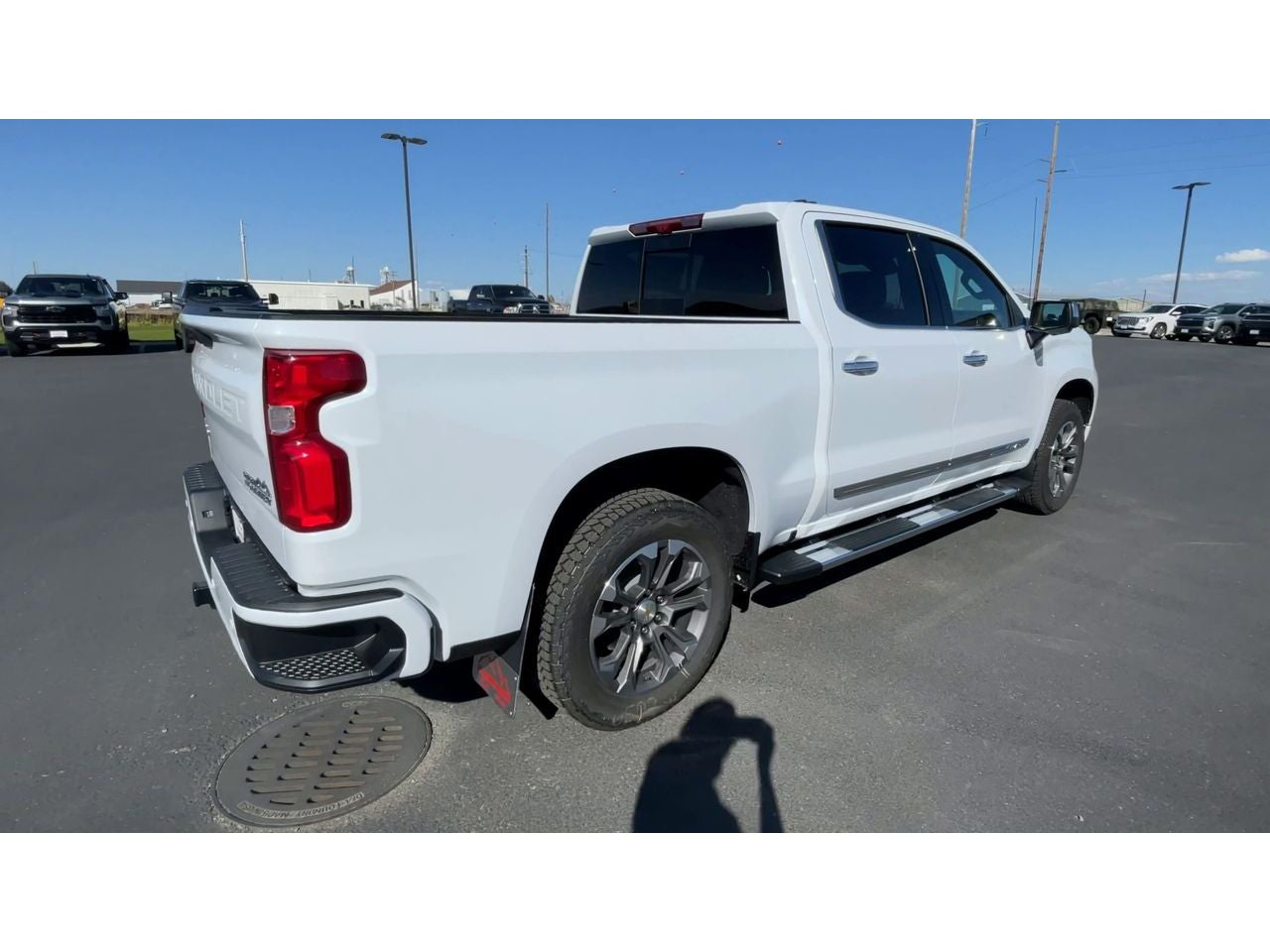2026 Chevrolet Silverado 1500 High Country - Photo 9