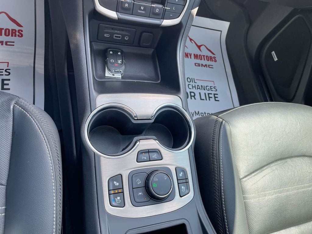 2022 GMC Terrain Denali