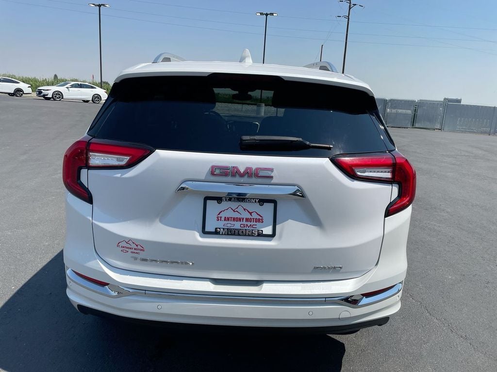 2022 GMC Terrain Denali